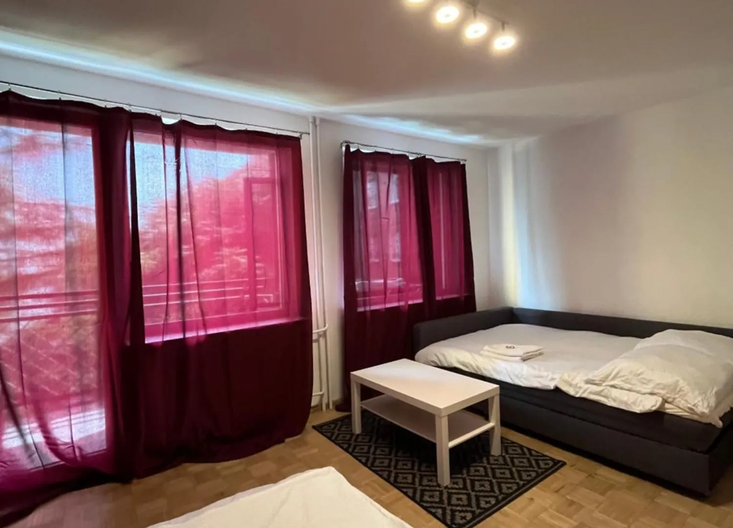 Bema Guest House - City Centre Wroclaw Homestay